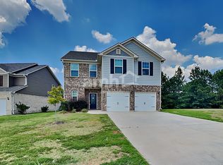 186 Al Jennah Blvd, Locust Grove, GA 30248