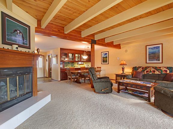 4th image of 725 Cristina Dr