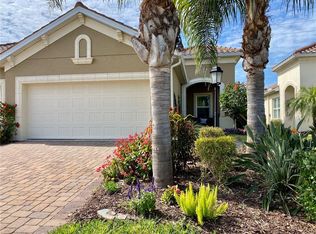 1210 Calle Grand St, Bradenton, FL 34209