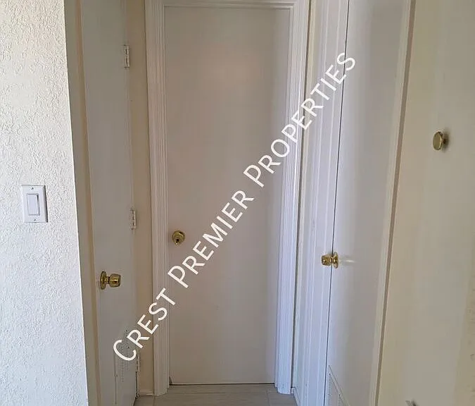 1243 N Oleander St — Photo 17