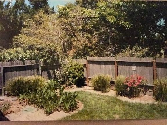 3rd image of 5601 Fallen Apple Ln