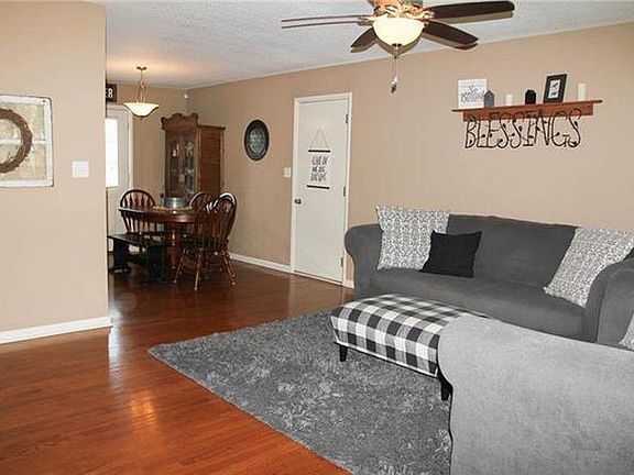 3rd image of 15107 E 43rd Pl S