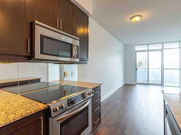 4th image of 80 Absolute Ave #311