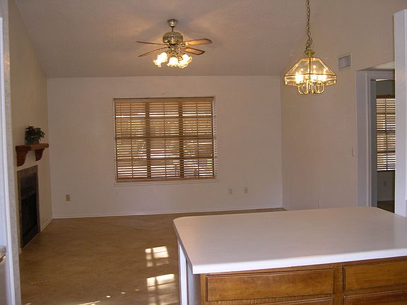 2nd image of 5704 E Aire Libre Ave Unit 1231