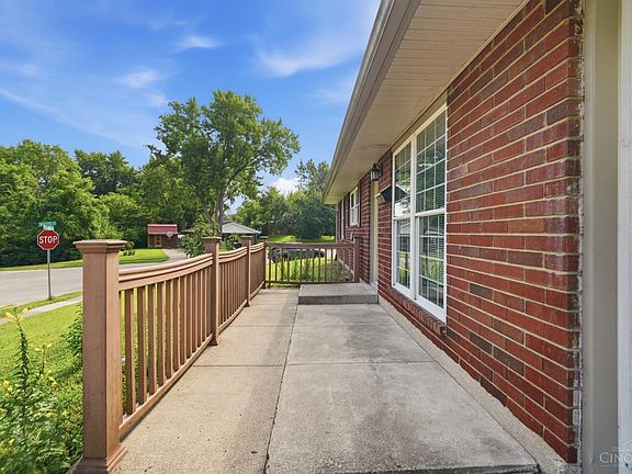 5th image of 760 David Blvd