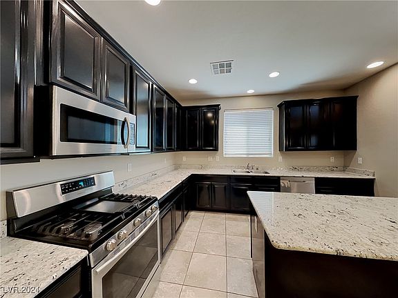 2nd image of 6365 Kellyville Dr