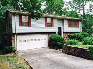 1486 Winchester Trl, Riverdale, GA 30296