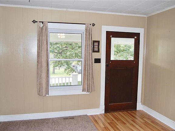 3rd image of 155 Cornell Ave