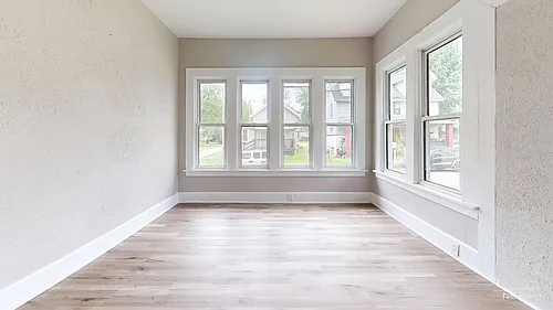 Floor plan 434 E Oxford St