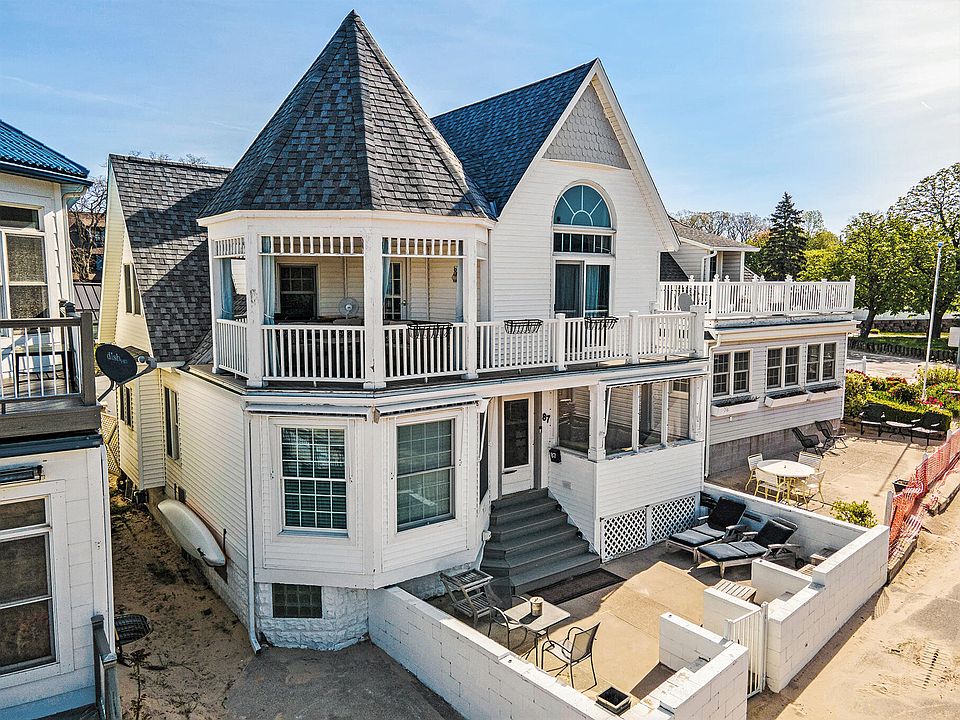 1st image of 87 Esplanade Pl