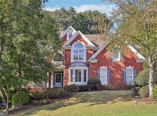 5695 Buck Hollow Dr, Alpharetta, GA 30005