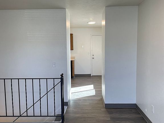 5th image of 9019 S Goddard Cir