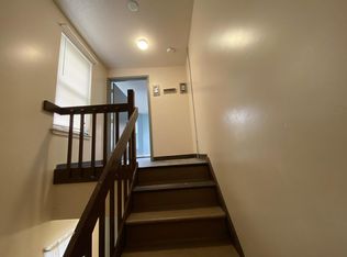 196 Illinois St FLOOR 3, Central Falls, RI 02863
