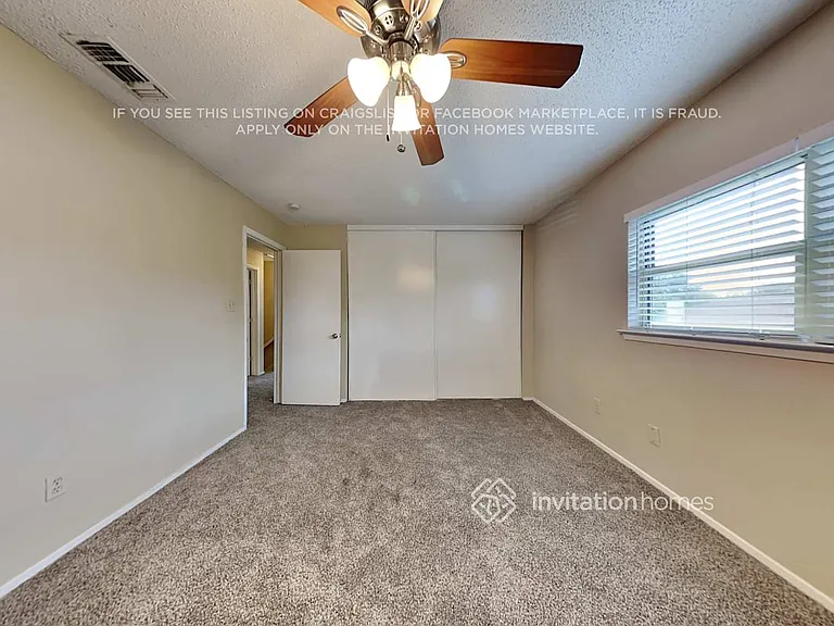 2614 Remmington Dr — Photo 16