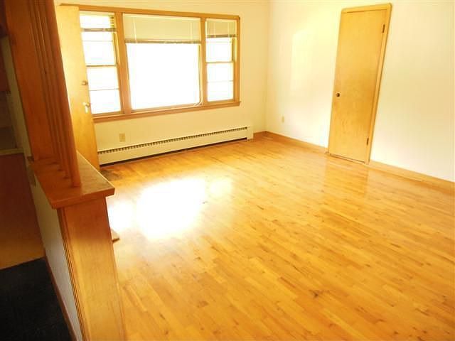 2nd image of 409 S 6th St