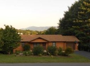 80 Little Mountain Cir, Rocky Mount, VA 24151