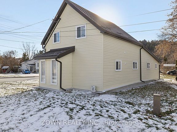 4th image of 26 A Metcalfe St