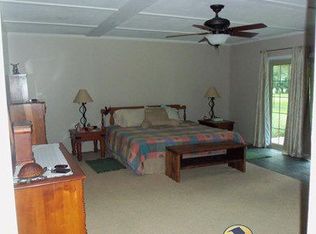 9910 Harney Rd, Thonotosassa, FL 33592