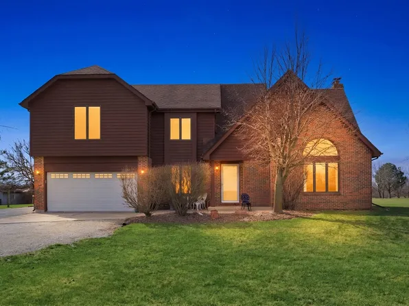 11825 W Pauling Rd, Manhattan, IL 60442