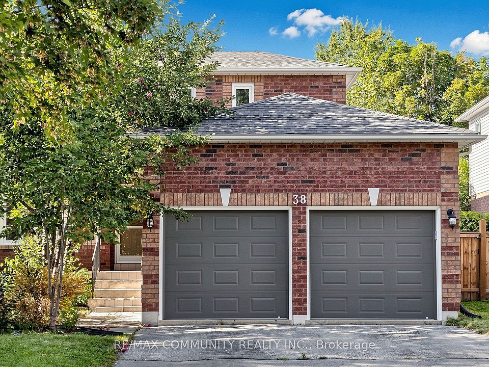 1st image of 38 Iveagh Dr