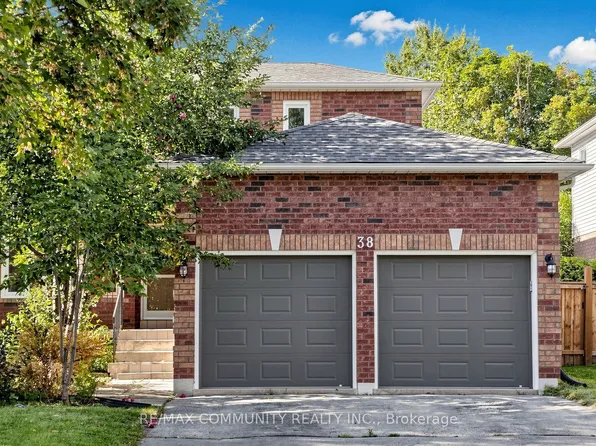 38 Iveagh Dr, Georgina, ON L4P 3X3