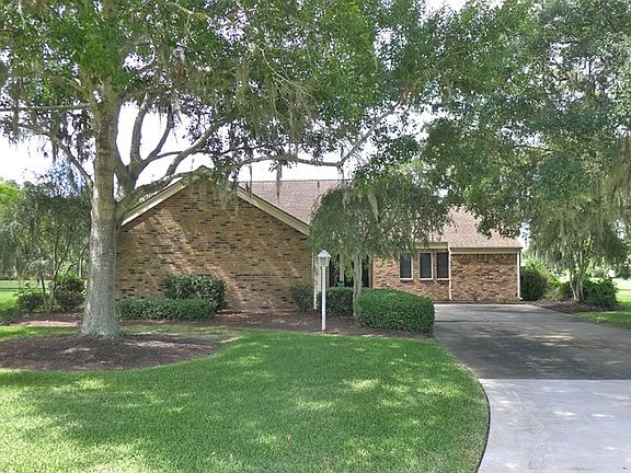 3rd image of 2155 Twin Lakes Blvd