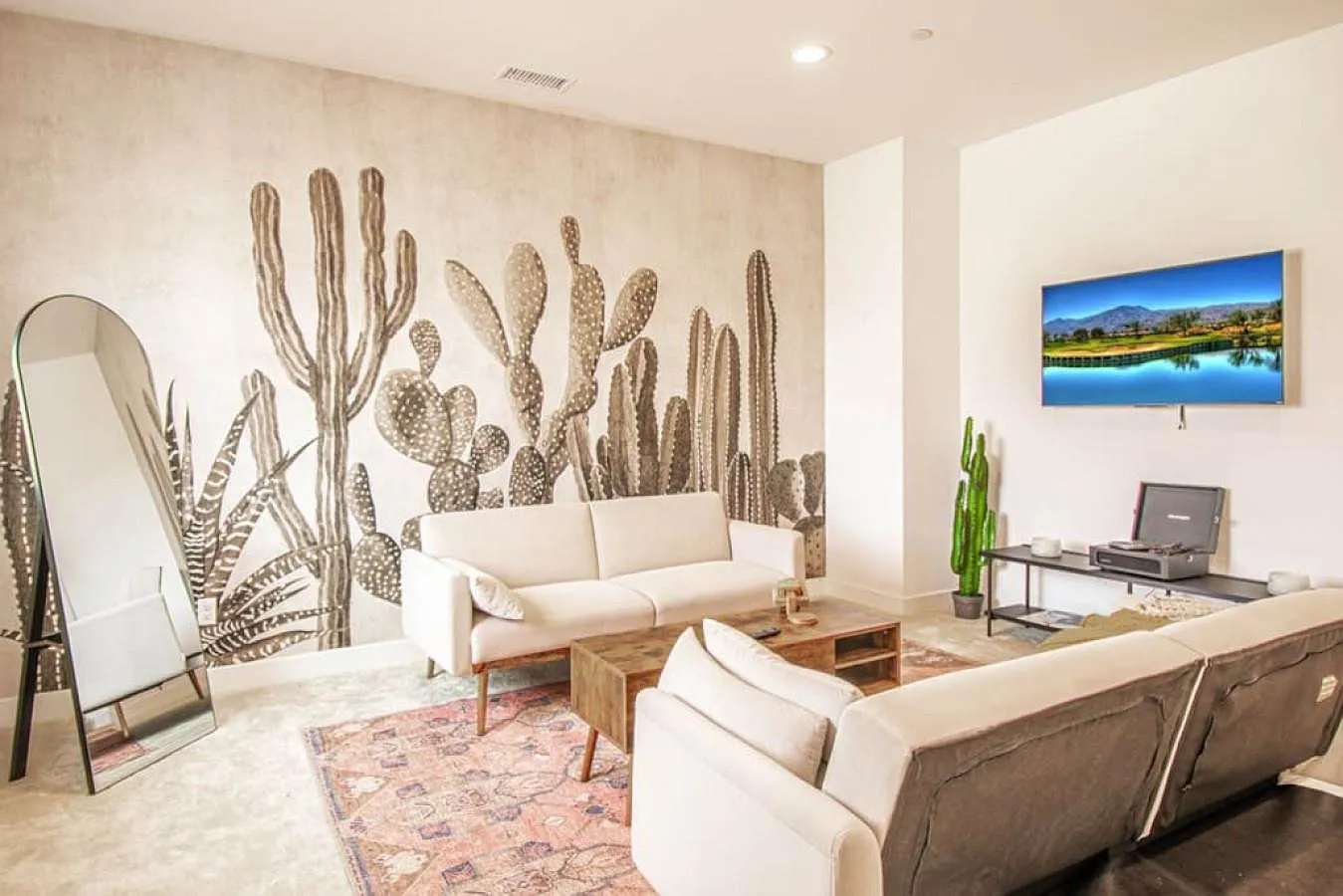3 bed, 2.5 bath, 1951 sqft, $4,500 — Photo 1