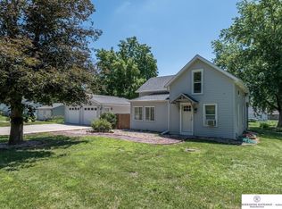 543 W 6th St, Wahoo, NE 68066