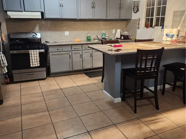 2152 E 105th St, Los Angeles, CA 90002