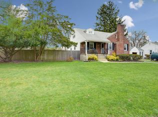 123 Robin Rd, Neptune, NJ 07753