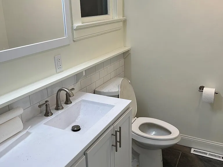 1881 W 48th St #1 — Photo 4