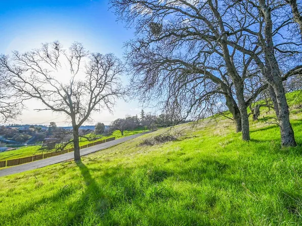 3851 Paolini Rd, Valley Springs, CA 95252
