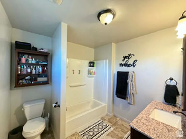 2095 W 4100 N — Photo 16