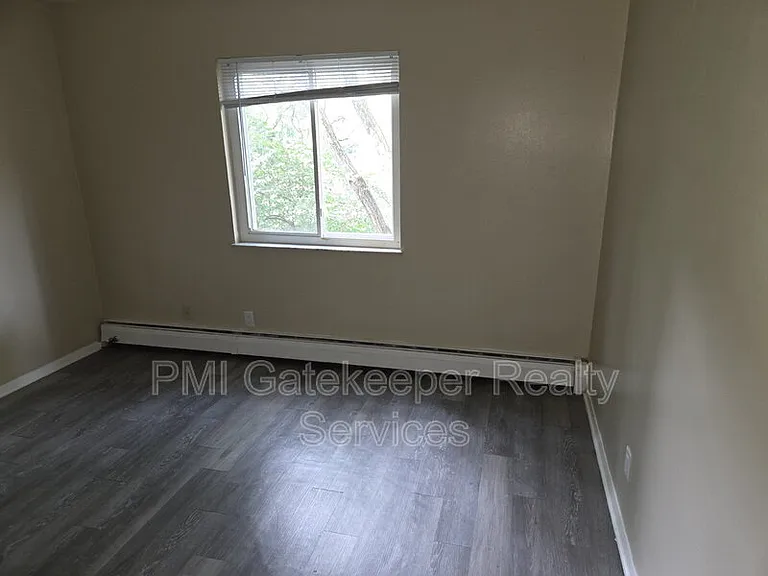 2459 Montana Ave #4 — Photo 15