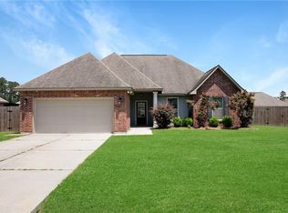 277 Blakemore Dr, Ponchatoula, LA 70454