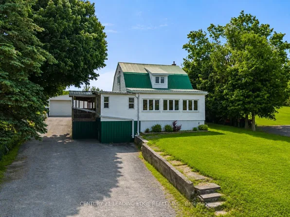 3094 Lakefield Rd, Selwyn, ON K9J 6X5