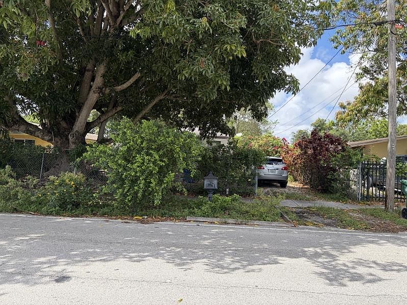 1st image of 2021 NW 87th Street