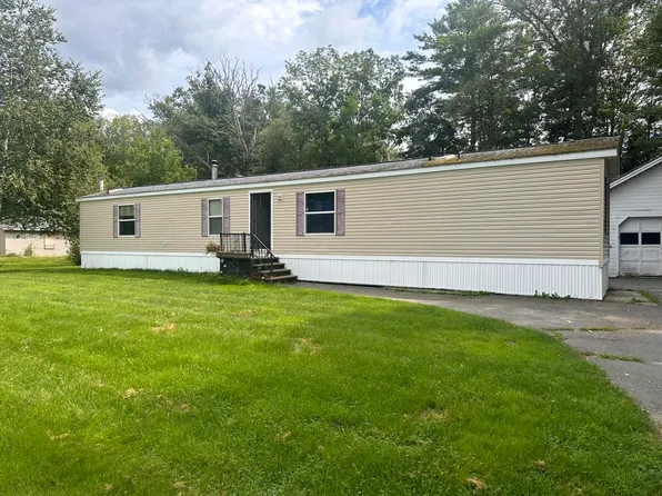 57 Carter Woods, Bradley, ME 04411
