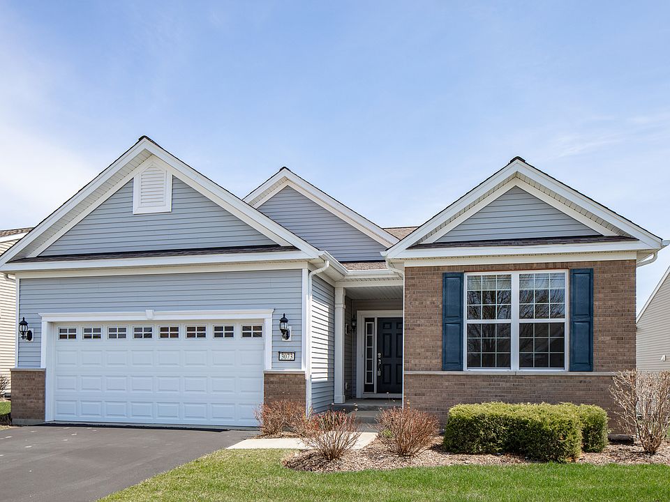 1st image of 3073 Eastbank Cir