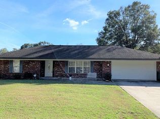 111 Hillcrest Cir NE, Branford, FL 32008
