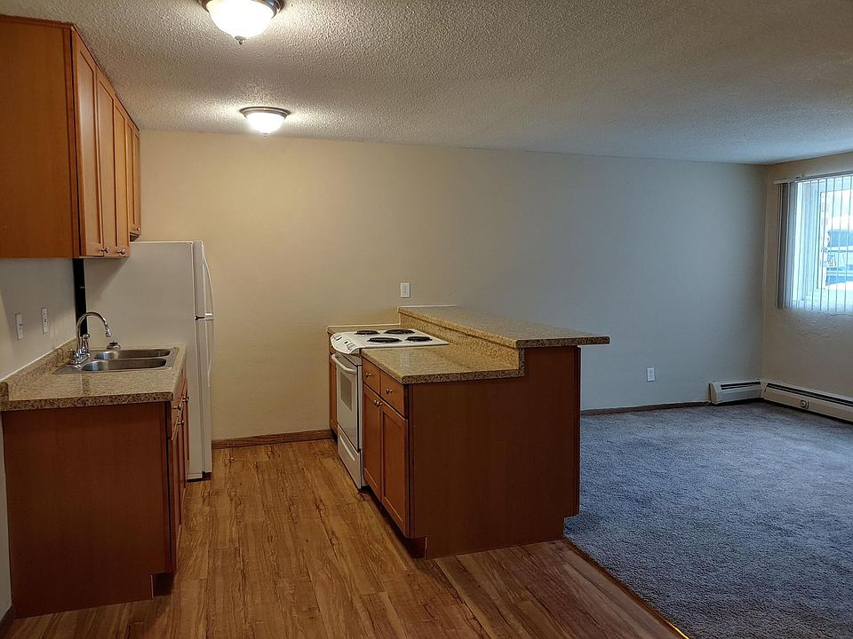1st image of 3030 Irving Ave S APT 312