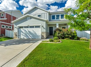 4367 E Golden Oak Ln, Eagle Mountain, UT 84005
