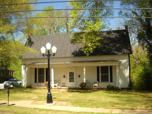 13014 Paris St, Huntingdon, TN 38344
