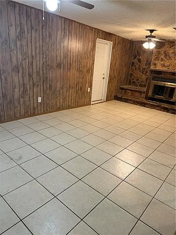 2504 Claire Ave — Photo 15