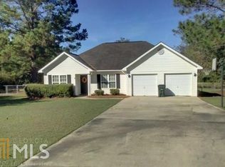 2125 Alexis Dr, Claxton, GA 30417