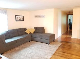 23 Garden St APT 2, Milford, NH 03055
