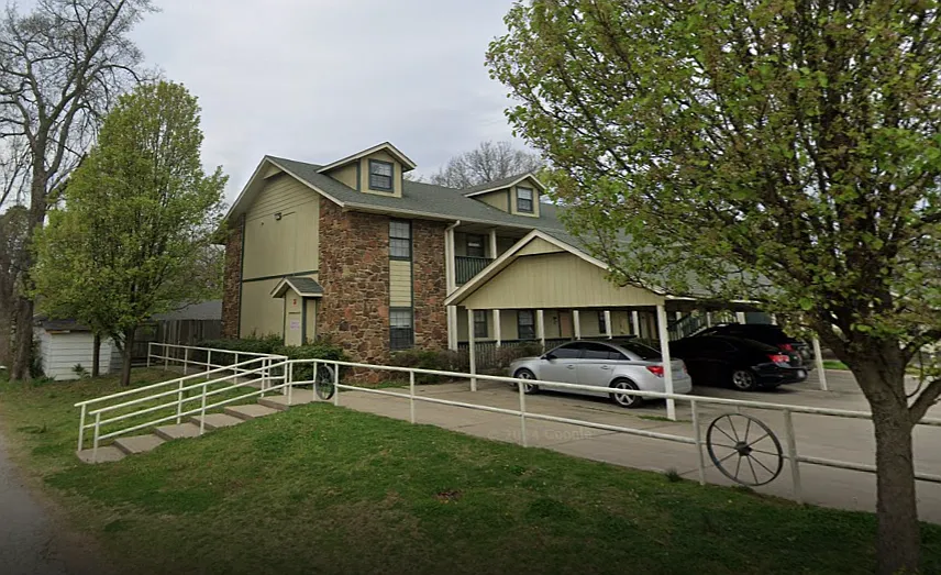 SouthGate Inn — Photo 1