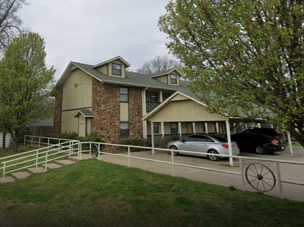 SouthGate Inn, 411 E Ward St #46e0fb108, Tahlequah, OK 74464