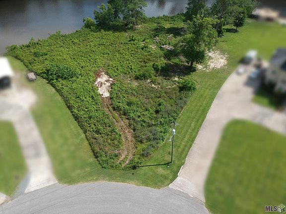 2nd image of 18453 Amite Acres Dr