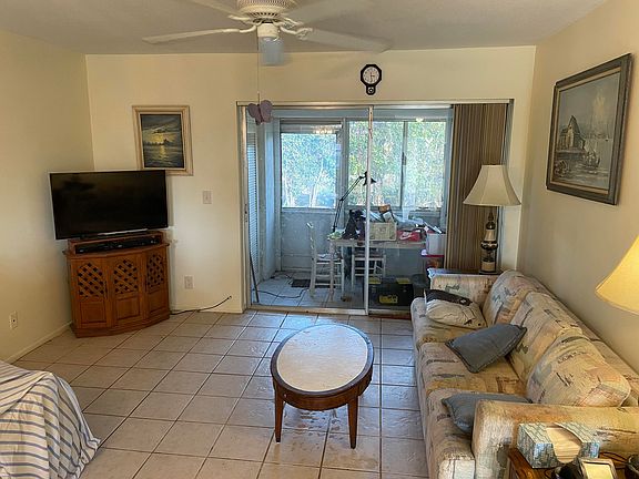 3rd image of 2946 Ashley Dr E APT D
